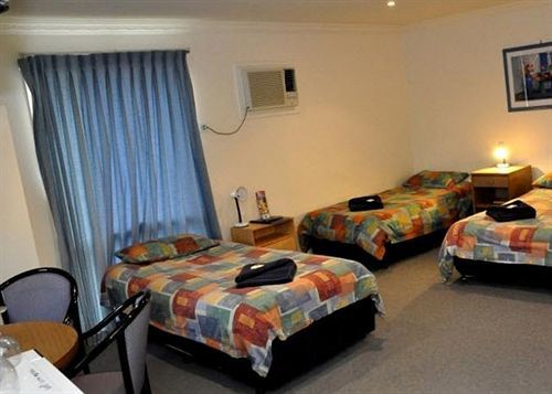 West City Motel Ardeer Экстерьер фото